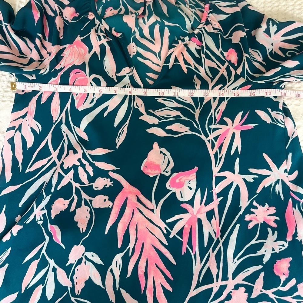 Lilly Pulitzer Charleigh Too Tidal Wave it’s Prime Time - Picture 9 of 9